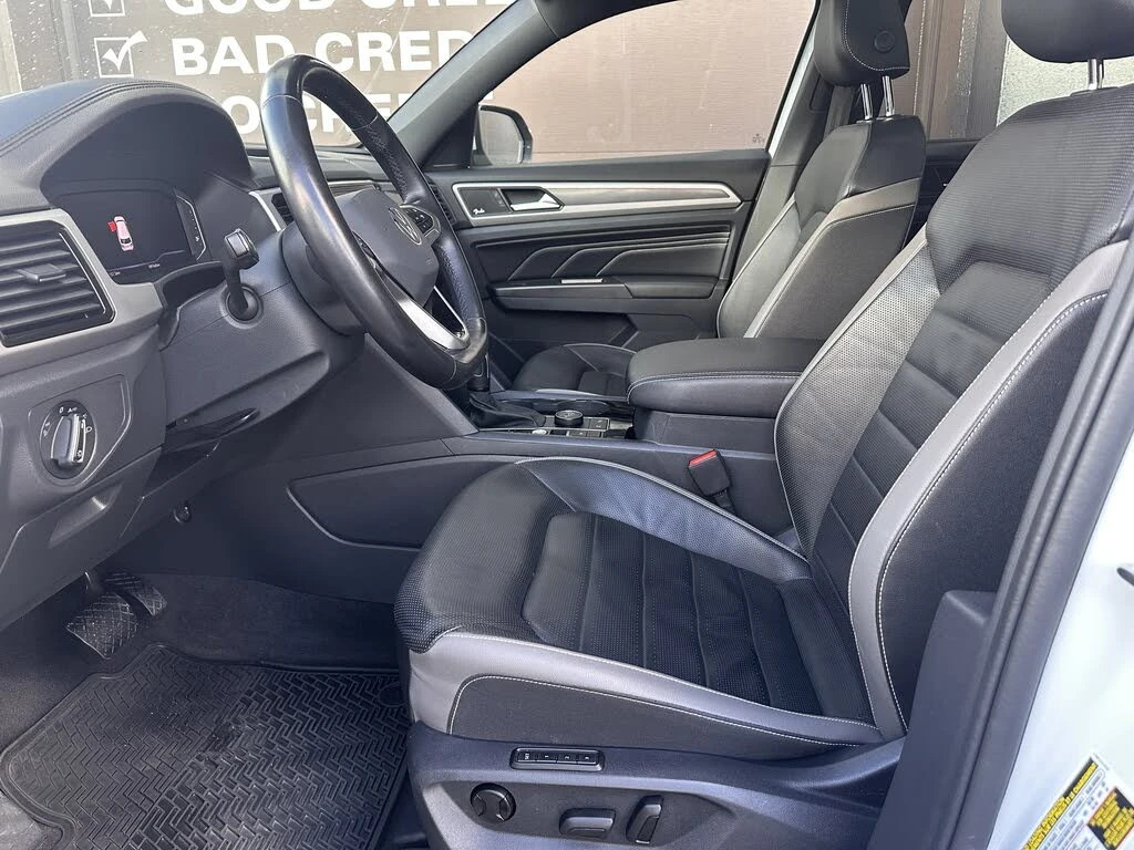 VW Atlas PREMIUM* DIGITAL* ПАМЕТ* 4 ПОДГРЕВА* ПАНОРАМА* , снимка 10 - Автомобили и джипове - 54347971