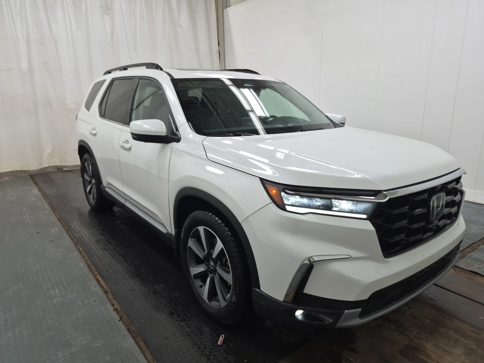 Honda Pilot TOURING * 7 МЕСТЕН * БЕЗ ИНЦИДЕНТИ * , снимка 2 - Автомобили и джипове - 54417747