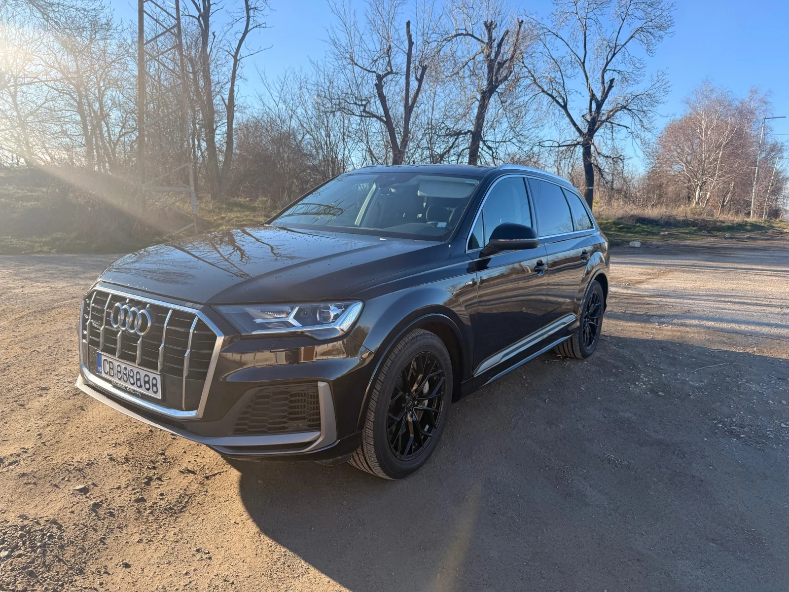 Audi Q7 55TFSle, plug in Hybrid 40км на ток, от Германия, снимка 4 - Автомобили и джипове - 54546157