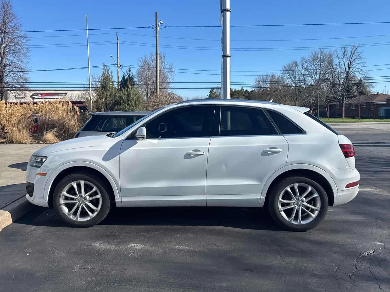 Audi Q3 * Technik * CARFAX * ЦЕНА ДО БГ, снимка 3 - Автомобили и джипове - 54608962
