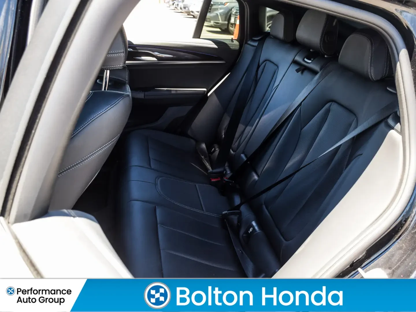 BMW X4 XDRIVE* 30i* ДИГИТАЛНО* ТАБЛО* ПОДГРЕВ* ОБДУХВАНЕ*, снимка 11 - Автомобили и джипове - 55978851