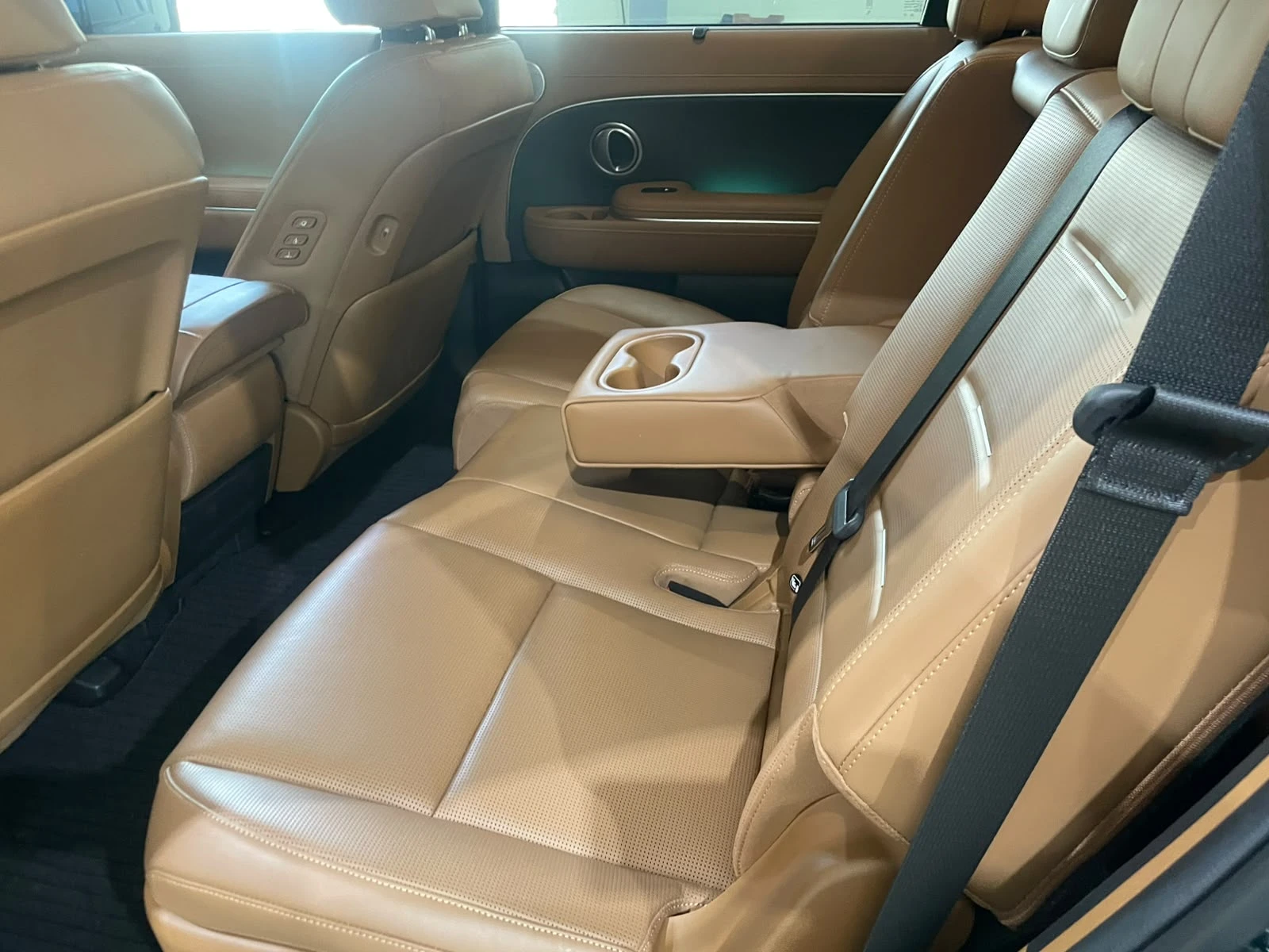 Hyundai Palisade HEV 2.5T ! 4WD ! 8+ 1 ! Calligraphy !, снимка 11 - Автомобили и джипове - 56208630