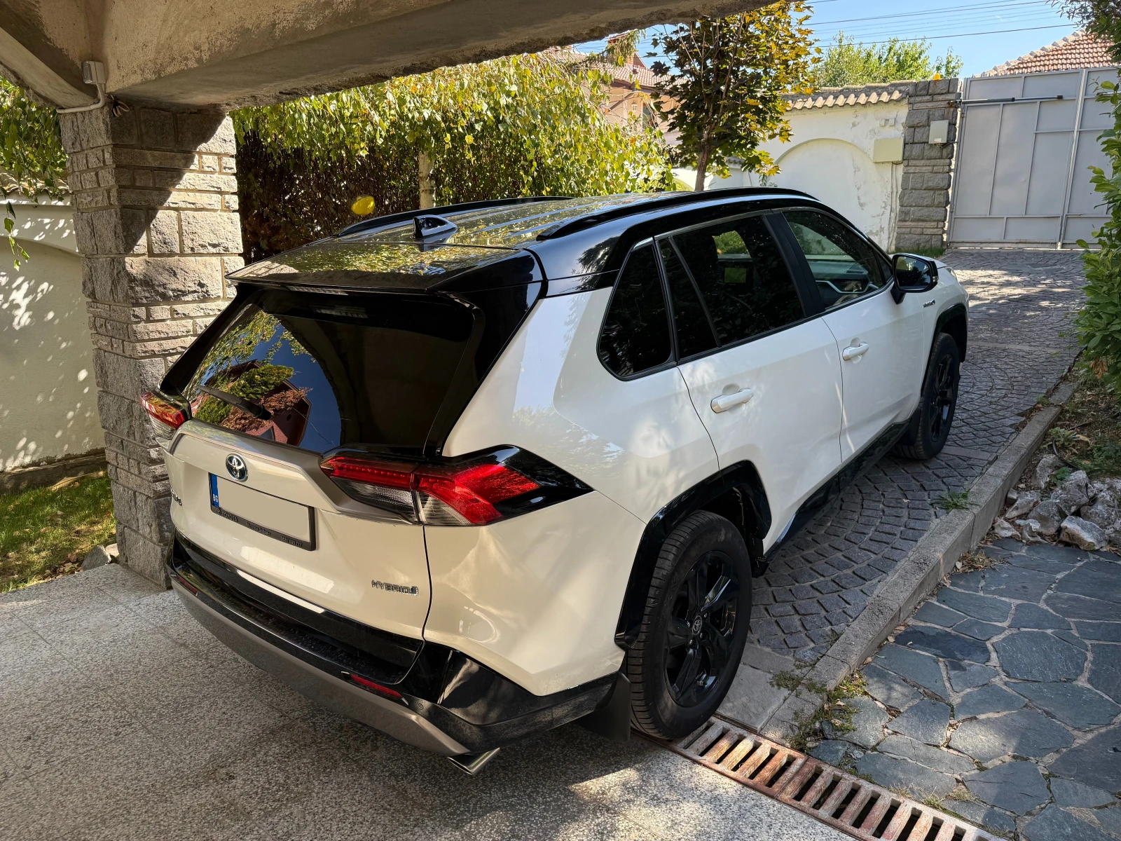 Toyota Rav4 Hybrid 2.5L ����� ����������, �������� �������  | Mobile.bg � ����������� 6