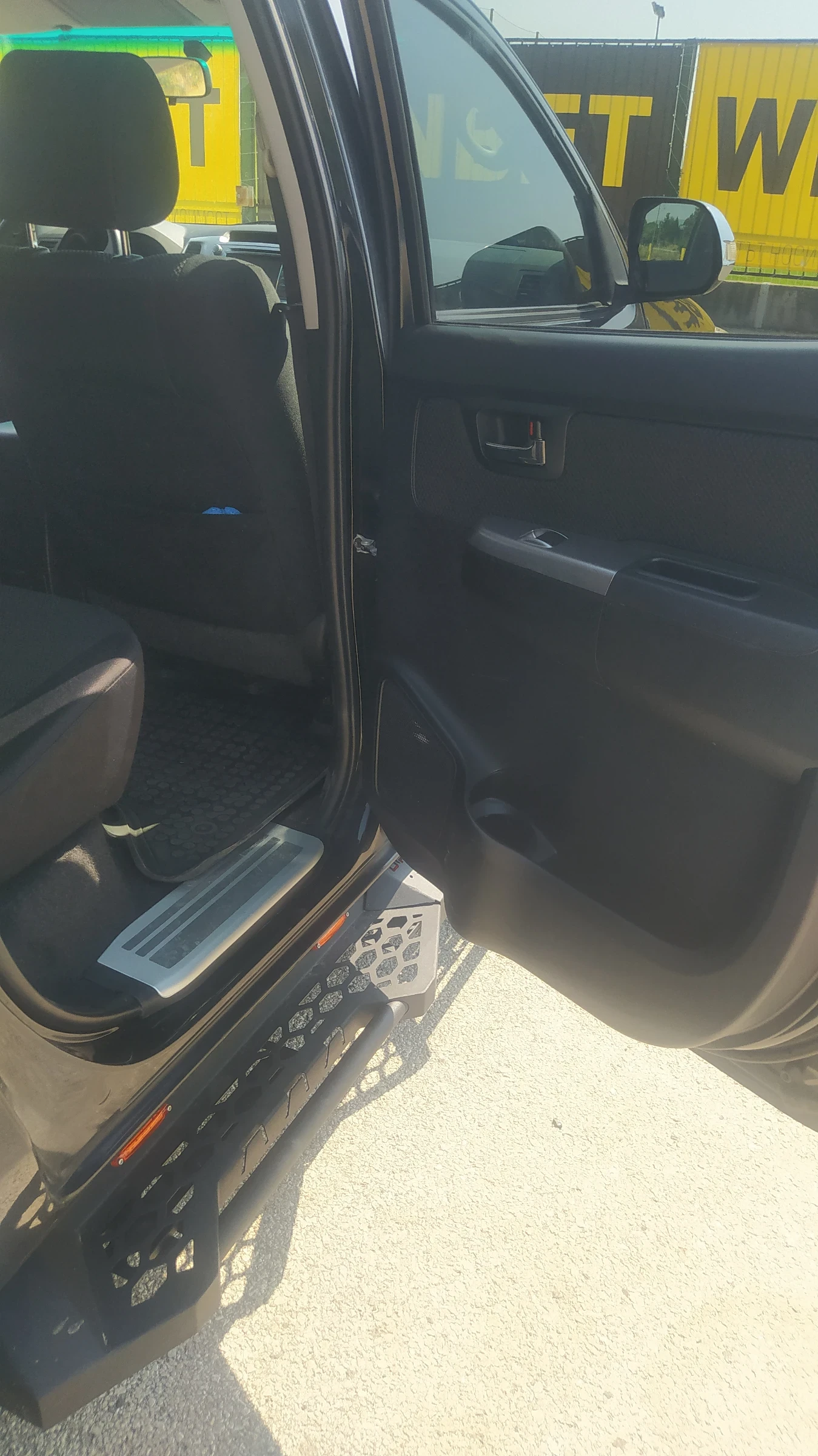 Toyota Hilux, снимка 15 - Автомобили и джипове - 56688981