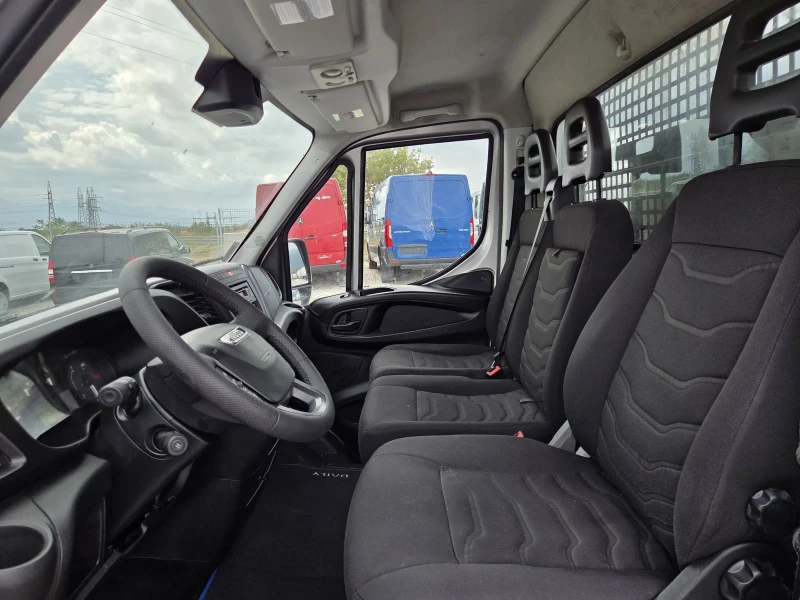 Iveco Daily 35c15, Климатик, До 3.5 тона, 4.90 метра, снимка 9 - Бусове и автобуси - 51704368