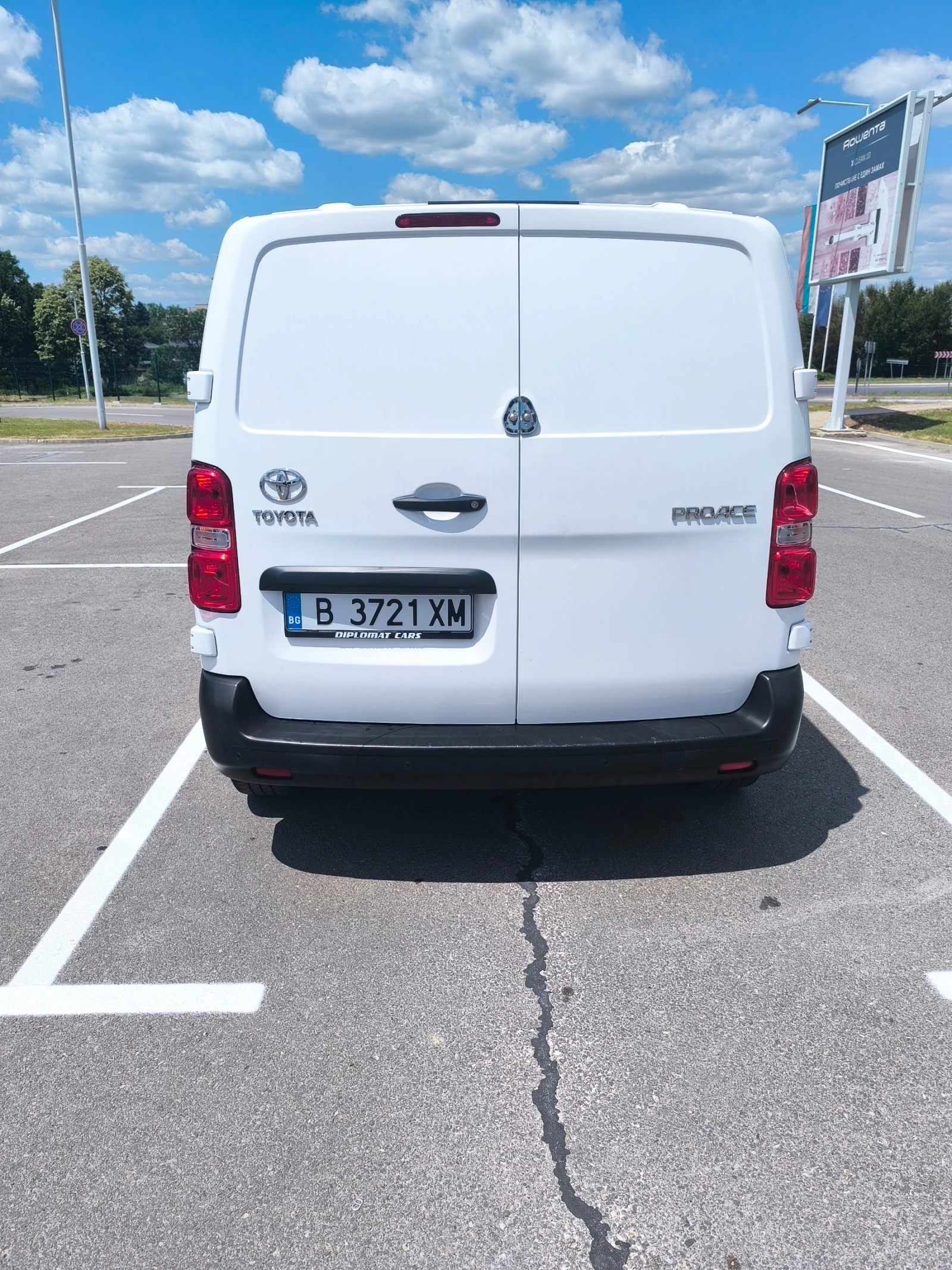 Toyota Proace, снимка 5 - Бусове и автобуси - 55001687