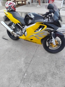     Honda Cbr