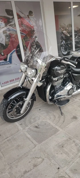 Triumph Thunderbird Commander ABS