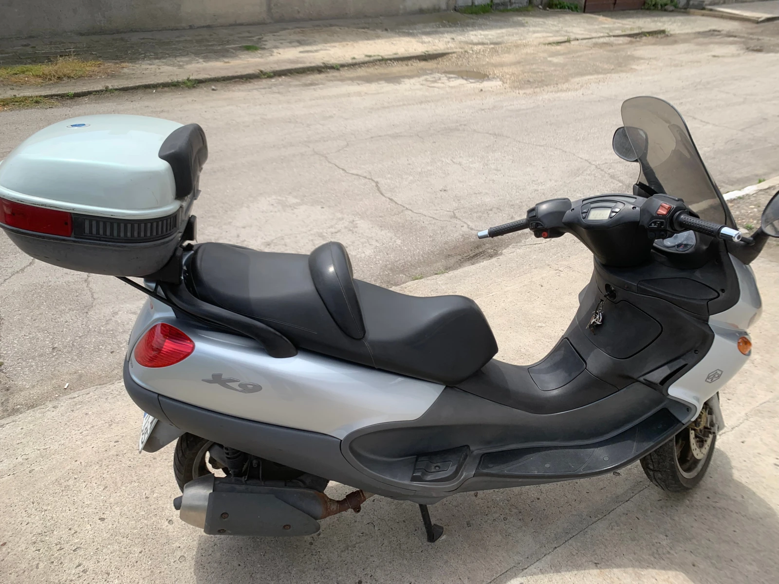 Piaggio X9 125 - изображение 7