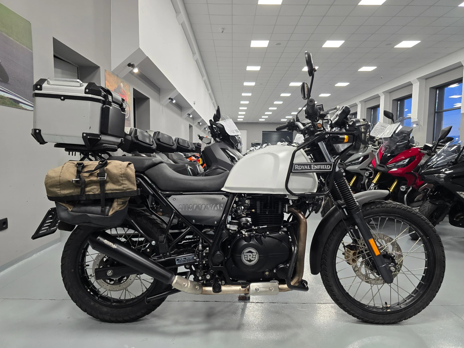 Royal Enfield Himalayan 411 ABS, 2019г. - изображение 2