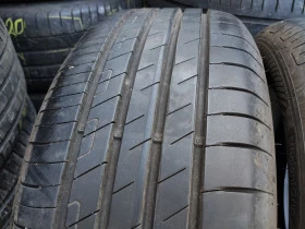 Гуми Летни 215/50R17, снимка 1
