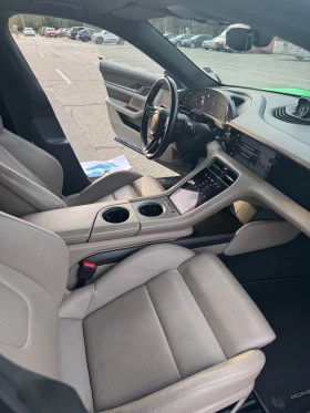 Porsche Taycan Turbo S 761, снимка 14