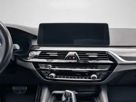 BMW 530 I xDrive Msport - Shadowline, снимка 13