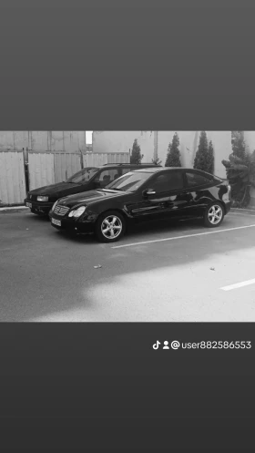     Mercedes-Benz 230