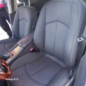 Mercedes-Benz E 220, снимка 12