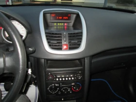 Peugeot 207 1.4I-Сервизна история-НОВА - 4999 лв. / 2555.95 € - 87614606 12