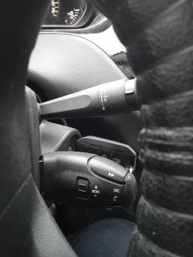 Peugeot 208, снимка 6