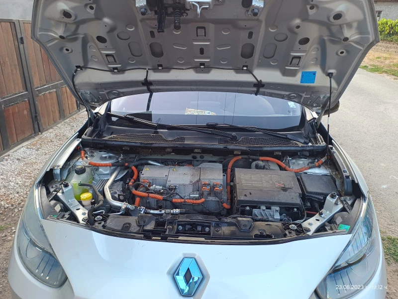 Renault Fluence Z.E., снимка 5 - Автомобили и джипове - 47585567