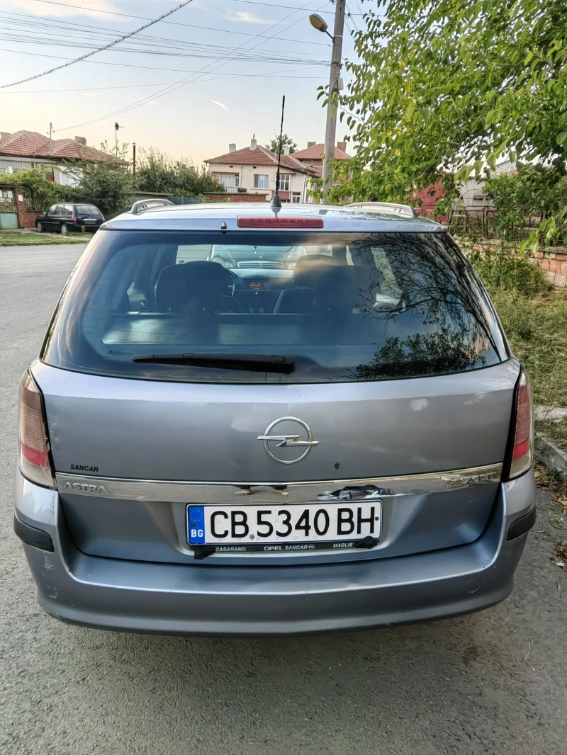 Opel Astra, снимка 3 - Автомобили и джипове - 47391273