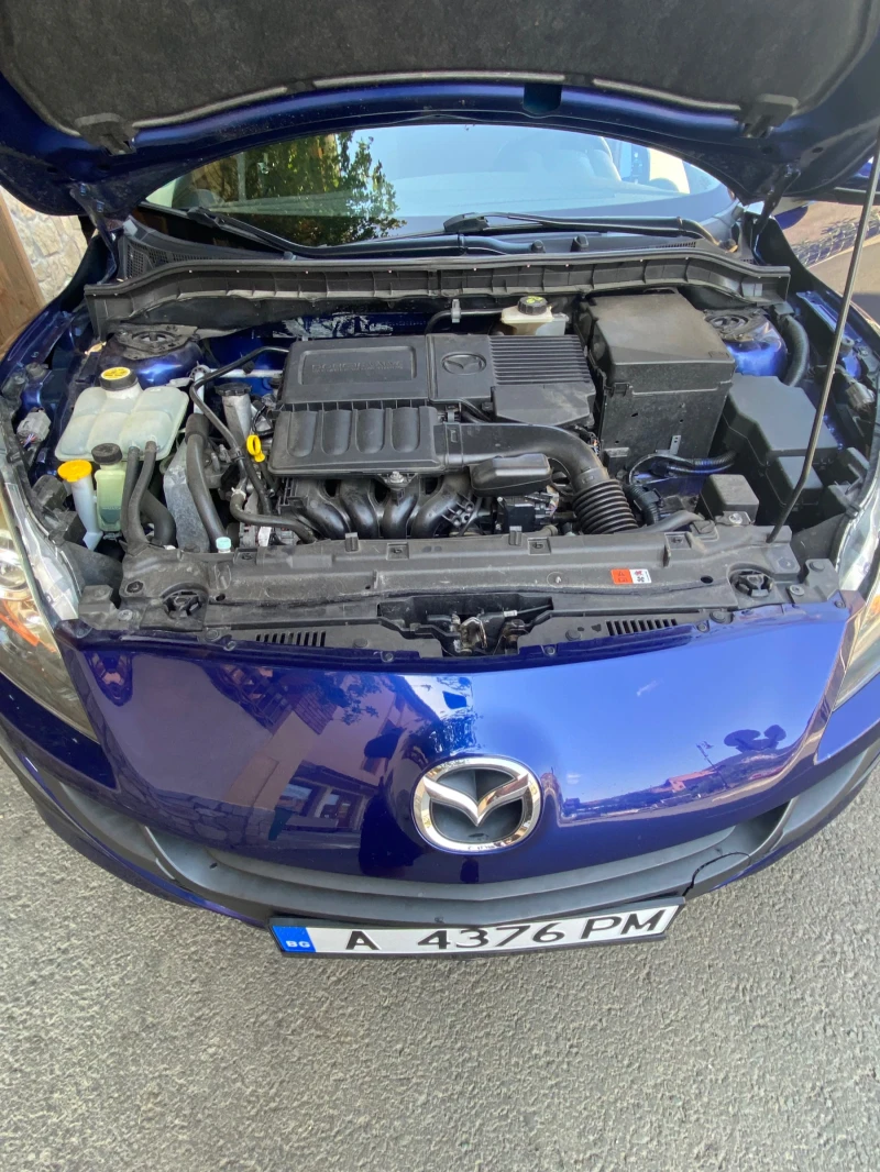 Mazda 3, снимка 15 - Автомобили и джипове - 47528011