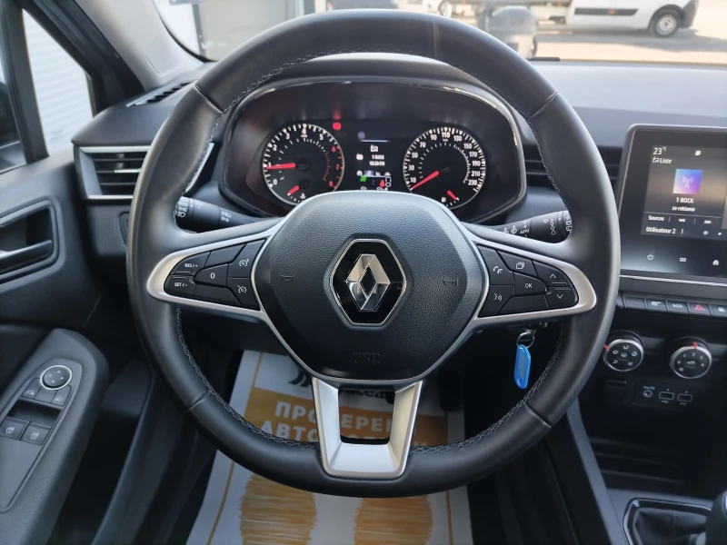 Renault Clio 1.0TCe/ 90к.с., снимка 9 - Автомобили и джипове - 47712138