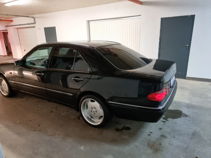 Mercedes-Benz E 280 Е 280, снимка 1 - Автомобили и джипове - 48693705