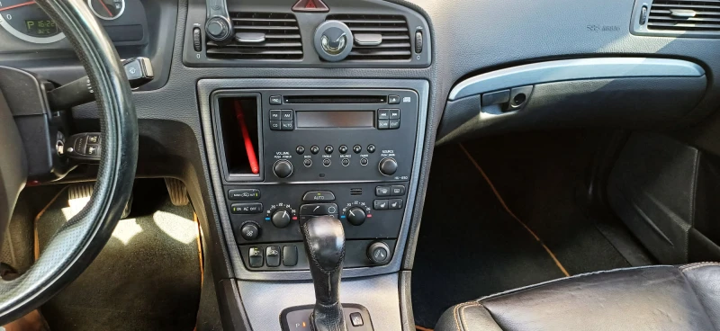 Volvo S60 2009, снимка 7 - Автомобили и джипове - 51569993