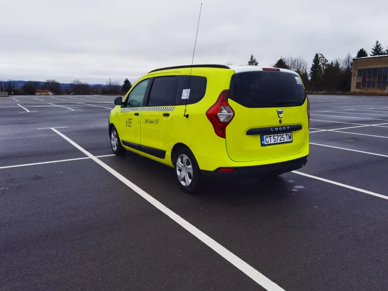 Dacia Lodgy, снимка 6 - Автомобили и джипове - 52904612