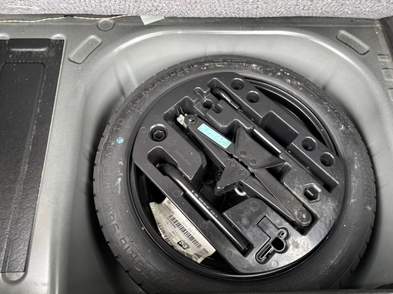 Renault Captur Tce 90 ZEN, снимка 13 - Автомобили и джипове - 53142114