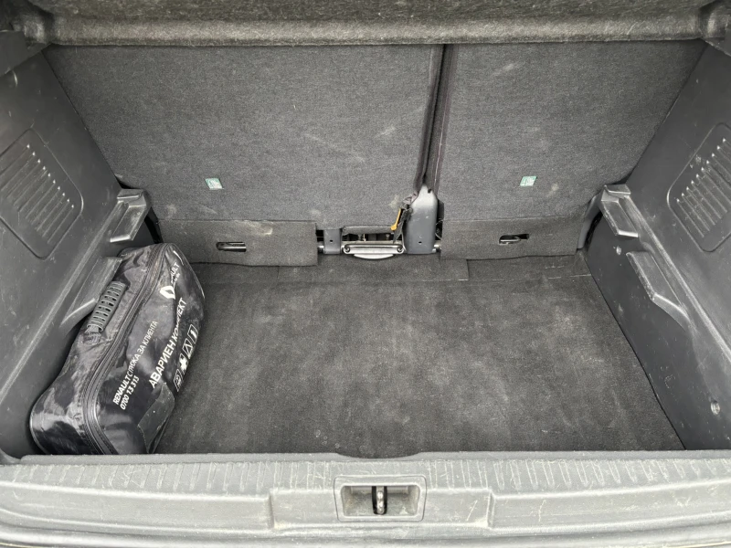 Renault Captur Tce 90 ZEN, снимка 12 - Автомобили и джипове - 53142114