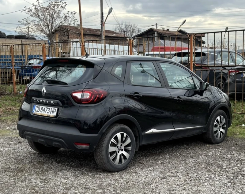 Renault Captur Tce 90 ZEN, снимка 6 - Автомобили и джипове - 53142114