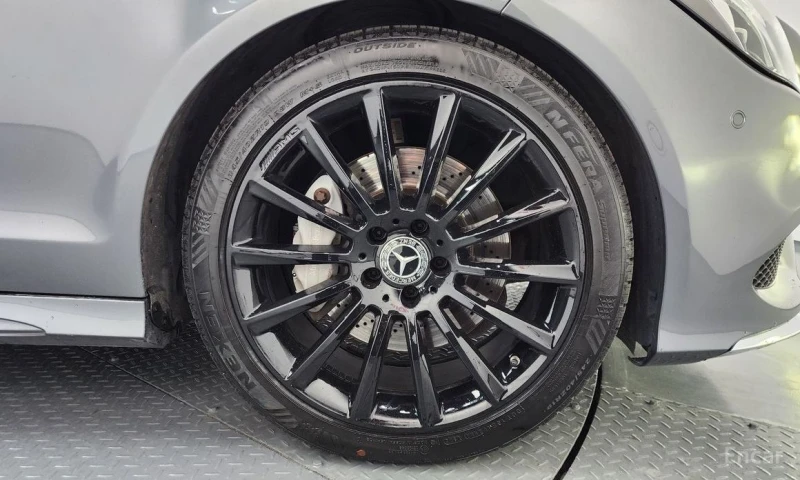 Mercedes-Benz CLS 400, снимка 5 - Автомобили и джипове - 53362008