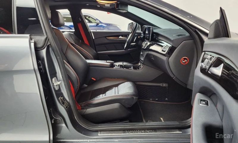 Mercedes-Benz CLS 400, снимка 11 - Автомобили и джипове - 53362008
