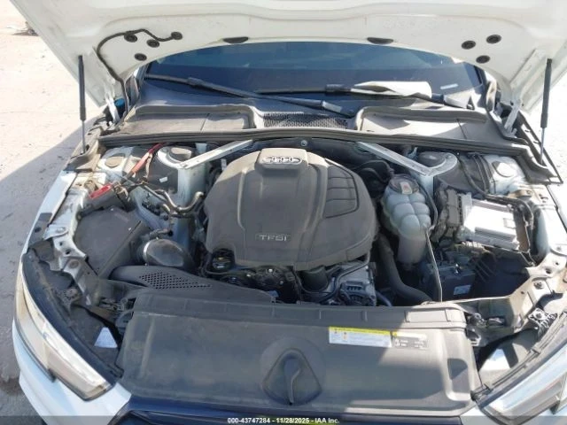 Audi A4 40 TITANIUM PREMIUM - изображение 4