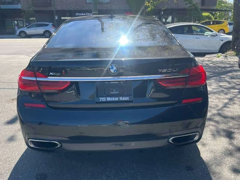 BMW 750 Li xDrive /360/HUD/Harman Kardon / АВТОКРЕДИТ , снимка 4 - Автомобили и джипове - 54993250