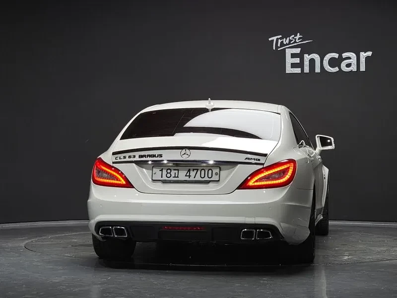 Mercedes-Benz CLS 63 AMG W218, снимка 4 - Автомобили и джипове - 55939852