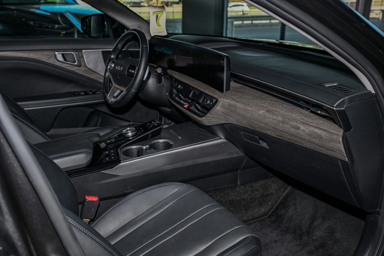 Kia K5 Signature     | Mobile.bg   12