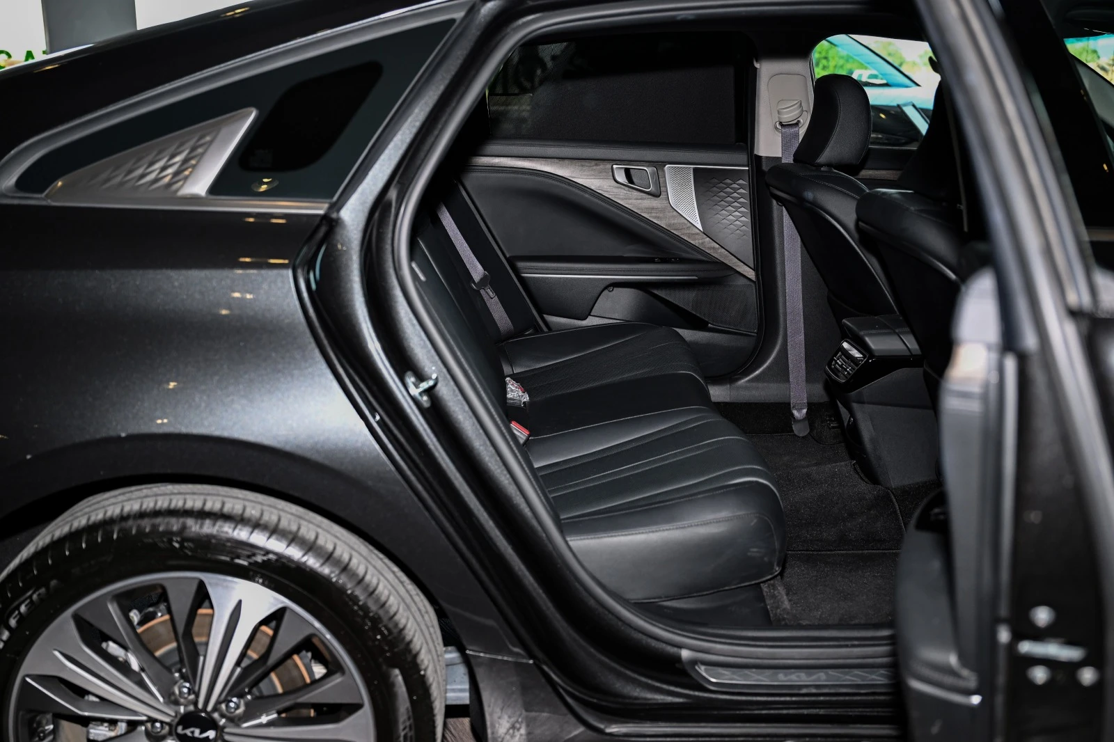 Kia K5 Signature     | Mobile.bg   14