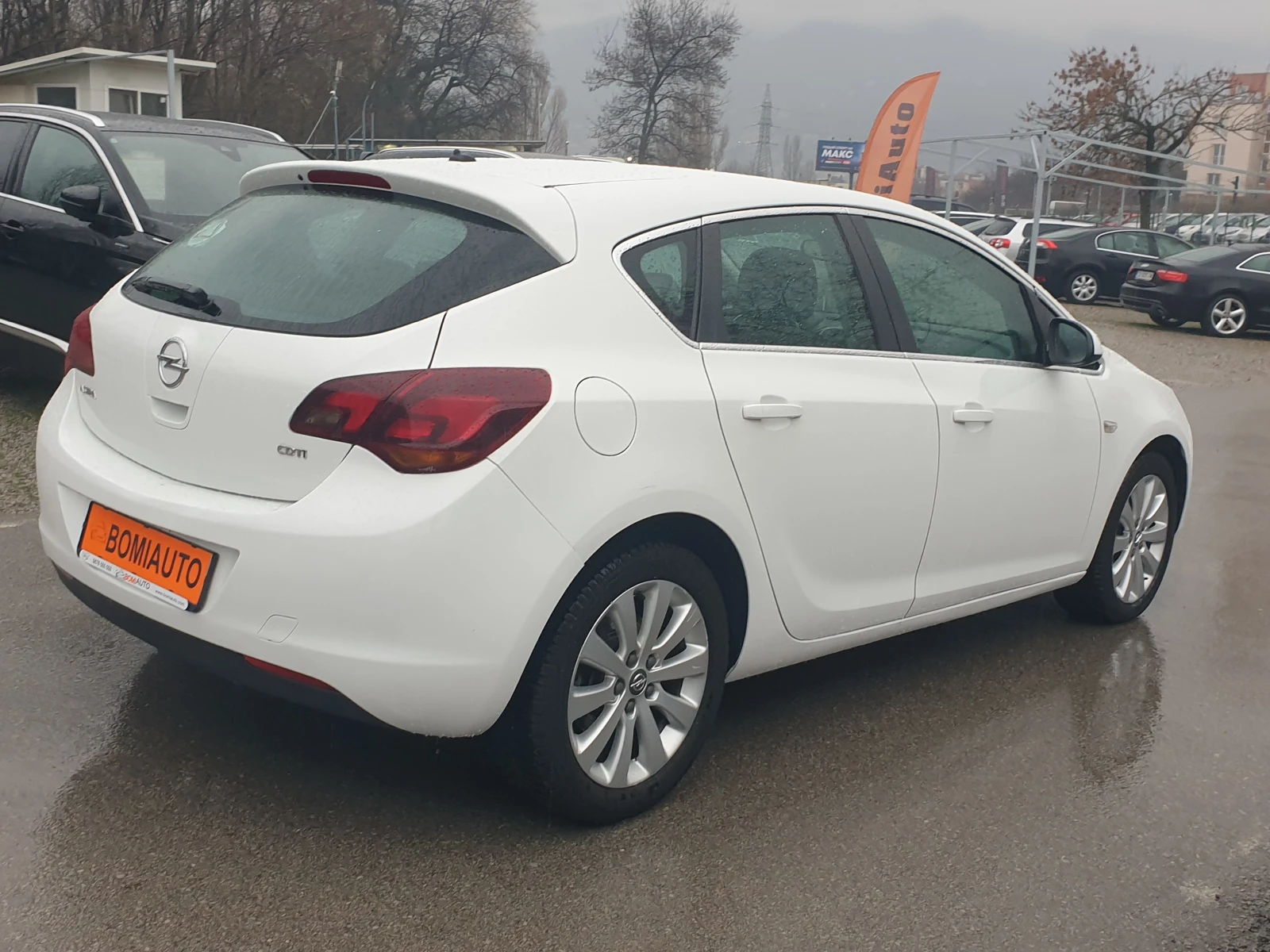 Opel Astra 1.7CDTi* EURO5A* 115000km! - изображение 4