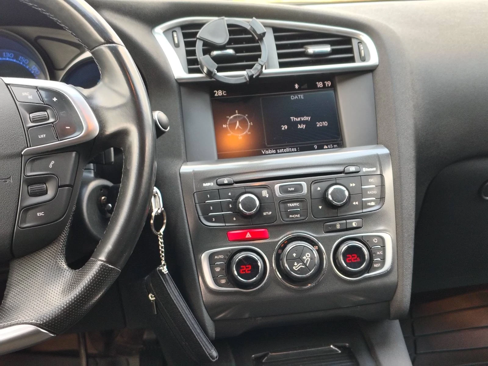 Citroen C4 Hdi EXCLUSIVE 1.6 - изображение 8
