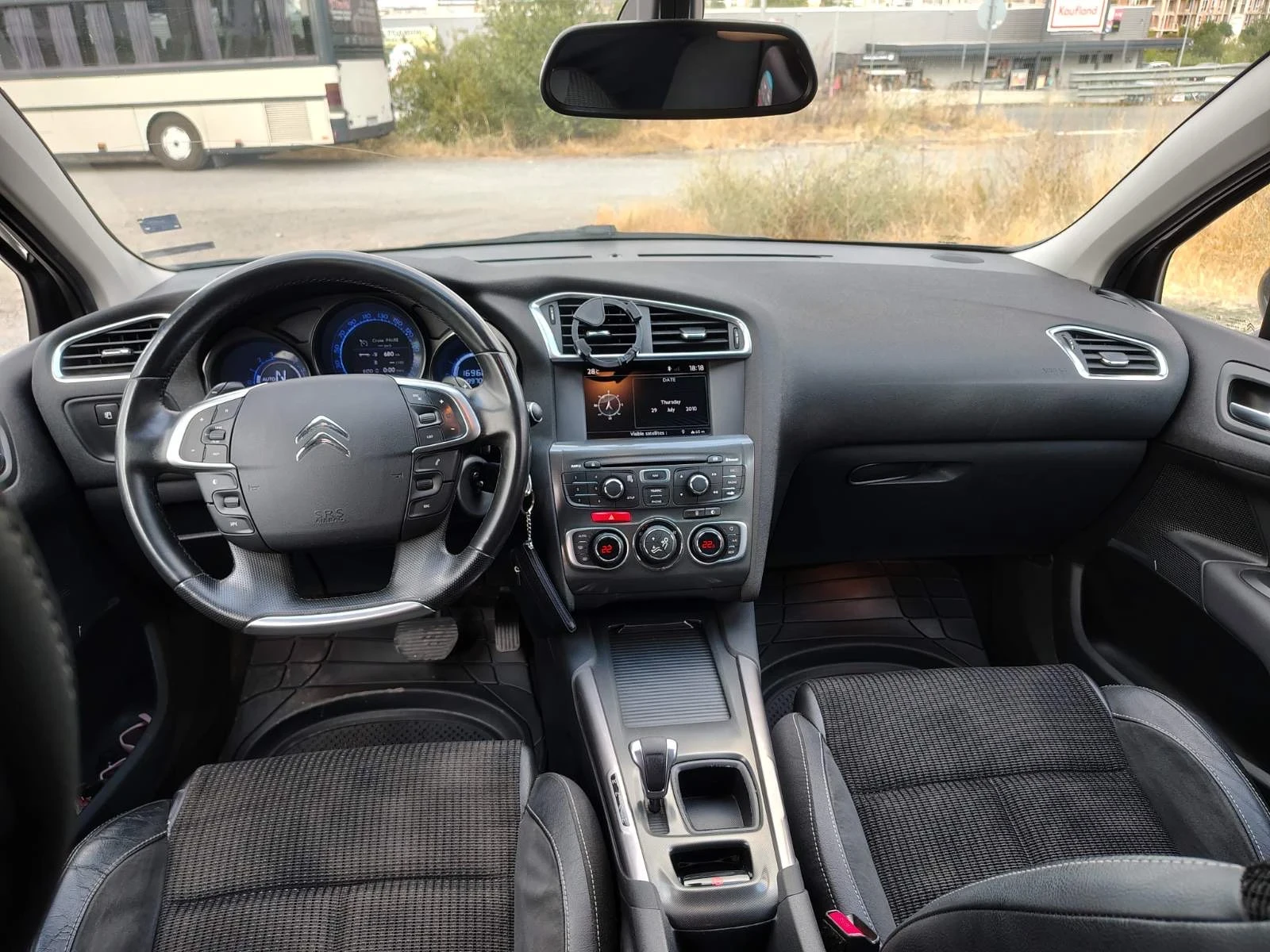 Citroen C4 Hdi EXCLUSIVE 1.6 - изображение 5