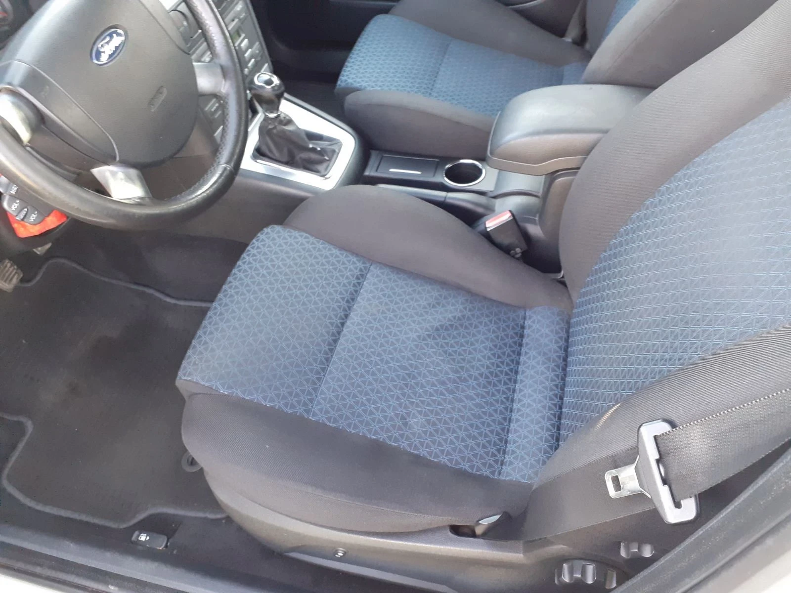 Ford Mondeo  - изображение 10