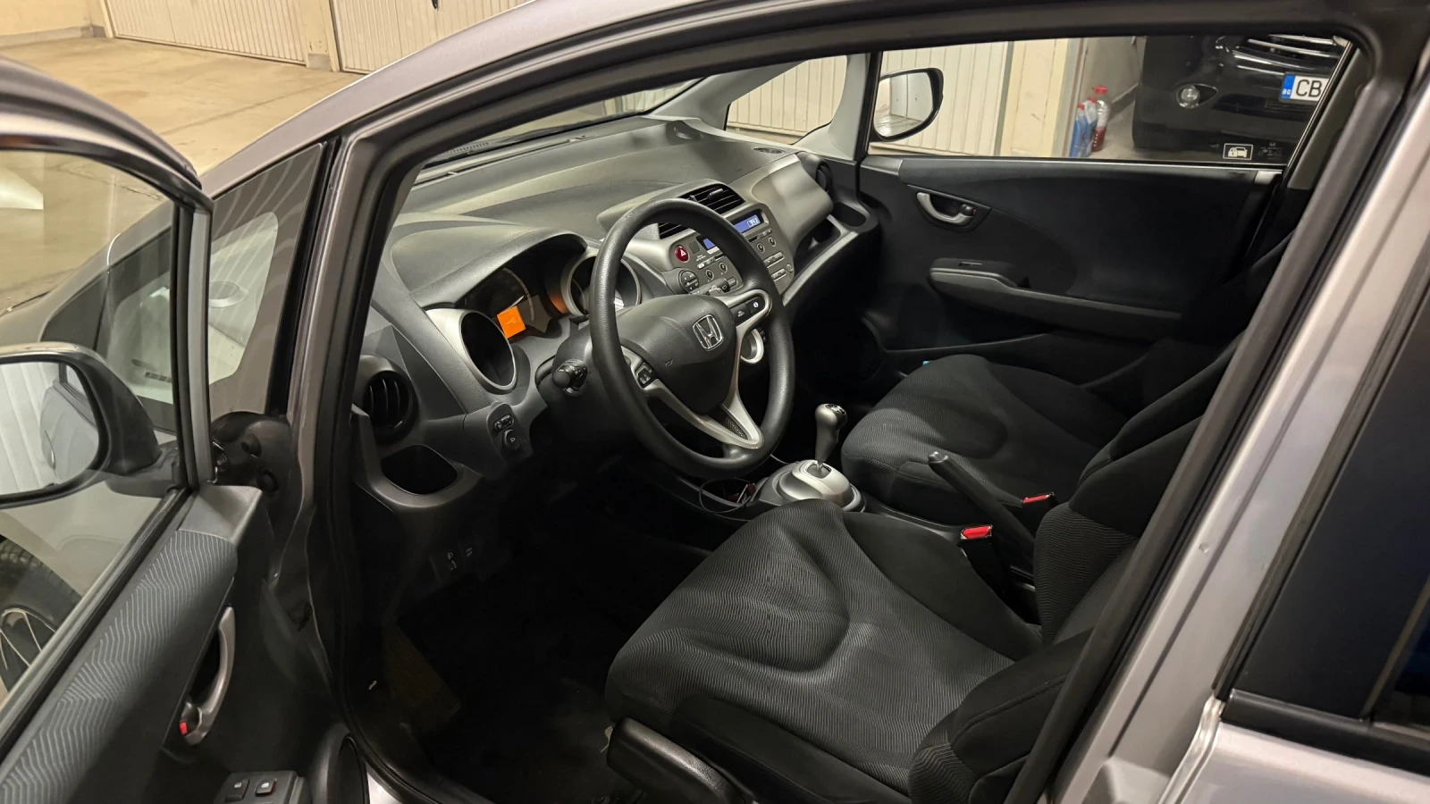 Honda Jazz  - изображение 8