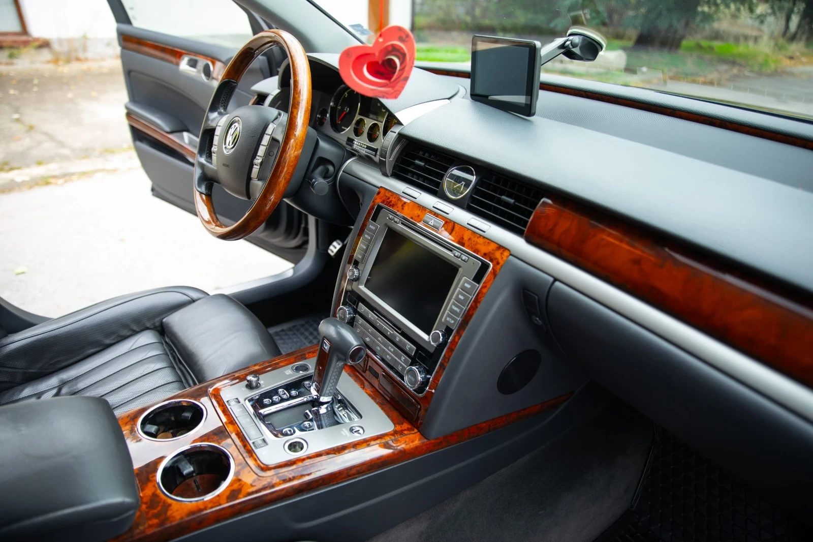 VW Phaeton  - изображение 6