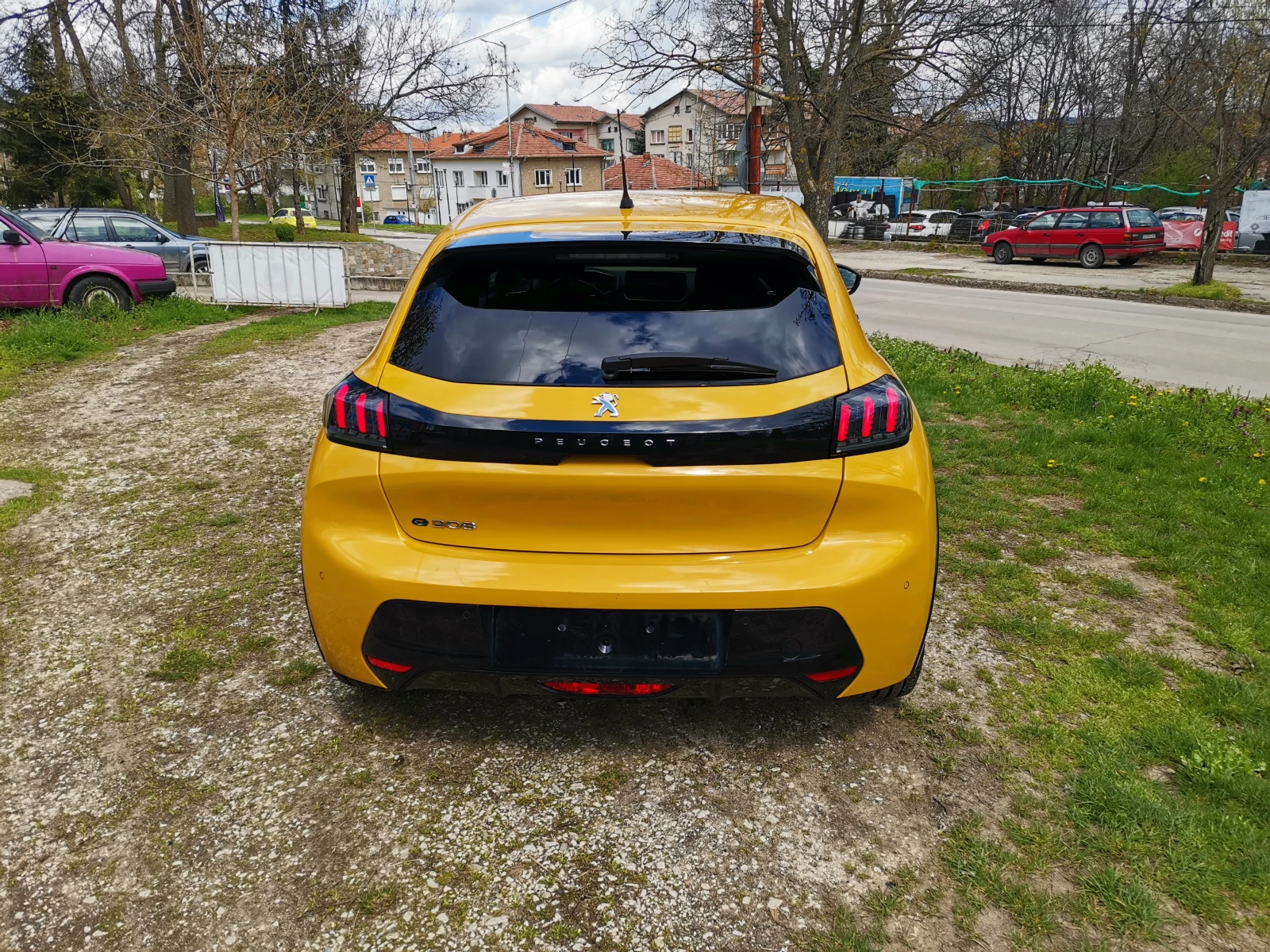 Peugeot 208 е/136HP/50KWH/LED/AUTOMATIC, снимка 5 - Автомобили и джипове - 54156755