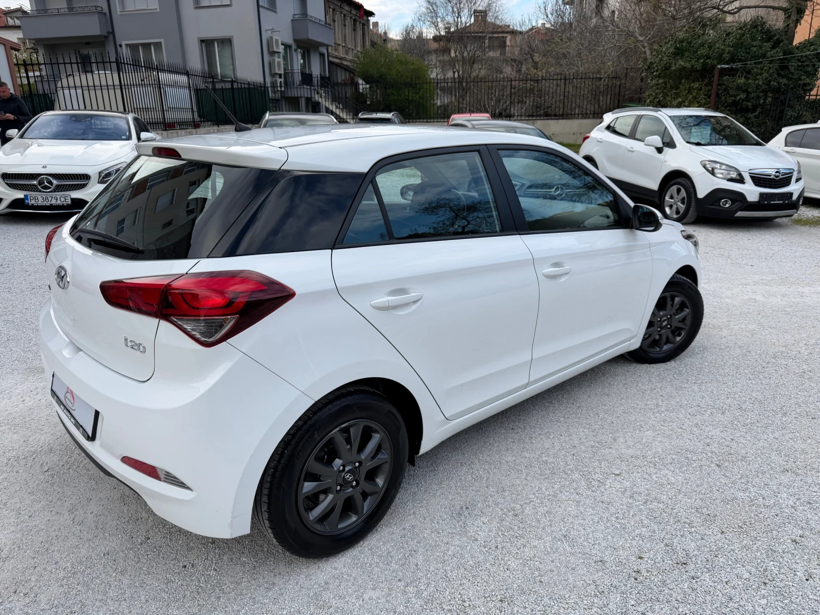 Hyundai I20 1.1CRDI * 6 ск. * 75 к.с * EURO6 * НОВ ВНОС, снимка 7 - Автомобили и джипове - 54159612