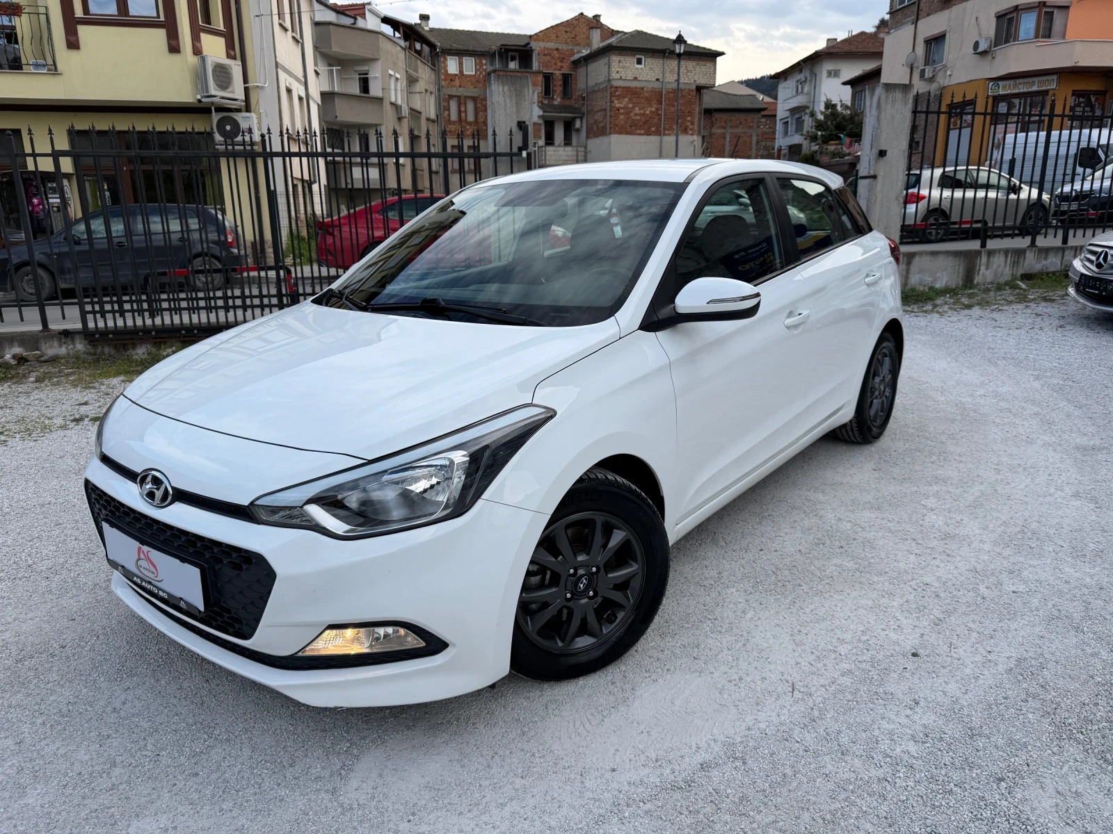 Hyundai I20 1.1CRDI * 6 ск. * 75 к.с * EURO6 * НОВ ВНОС