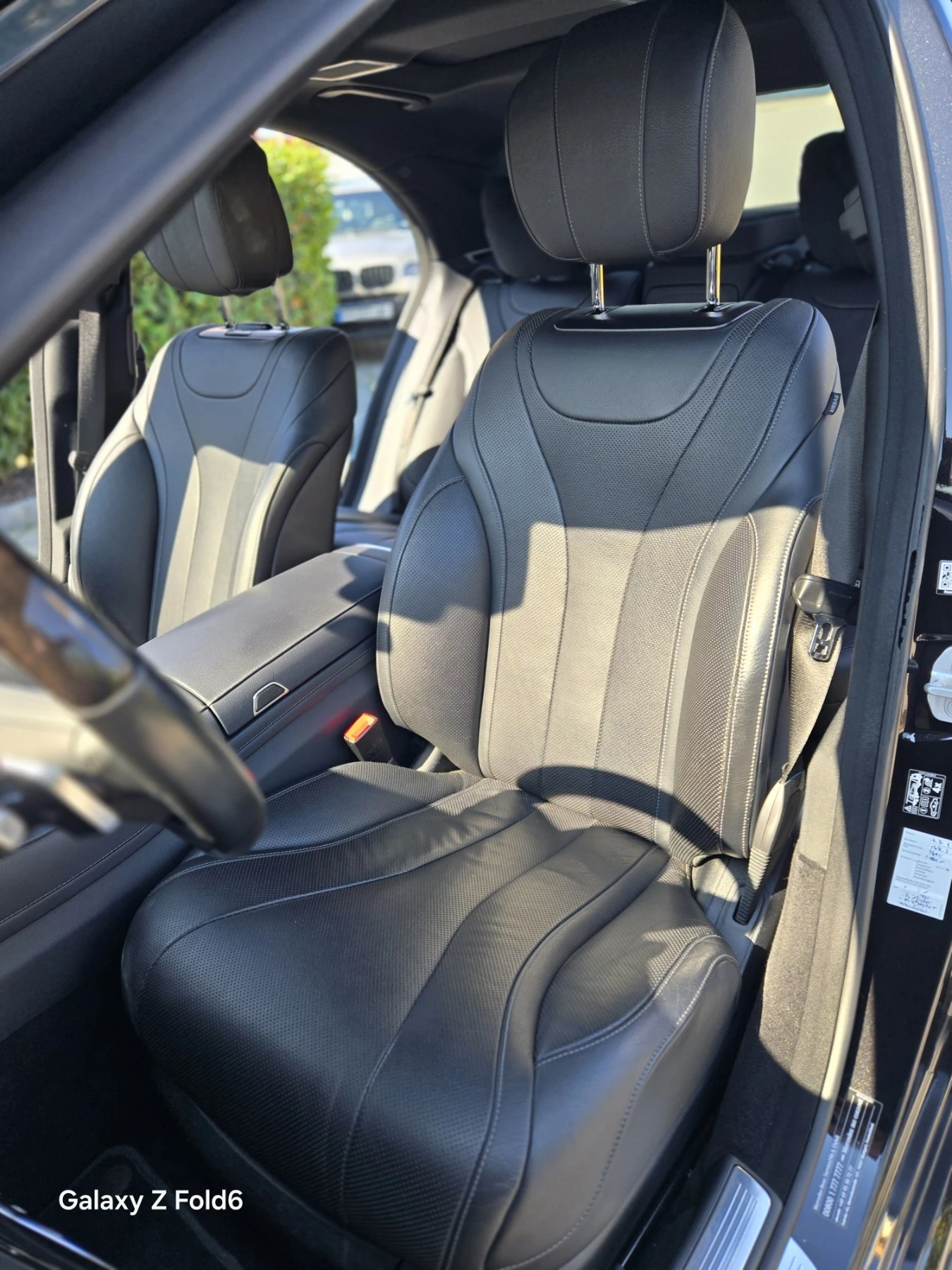 Mercedes-Benz S 560 4 Matic AMG, Пълна сервизна история, снимка 13 - Автомобили и джипове - 54195135