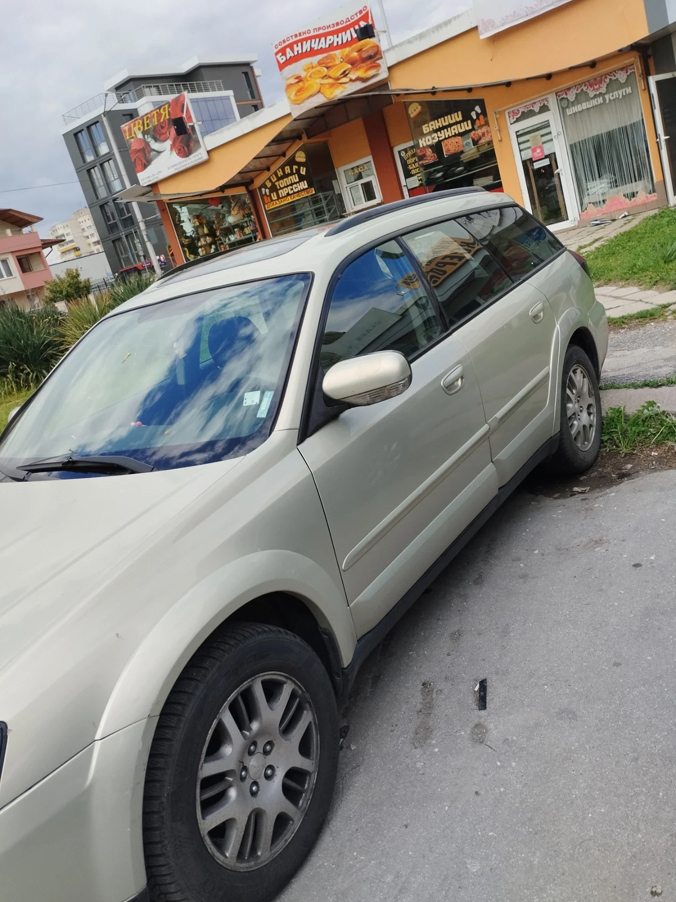 Subaru Outback, снимка 3 - Автомобили и джипове - 54412201