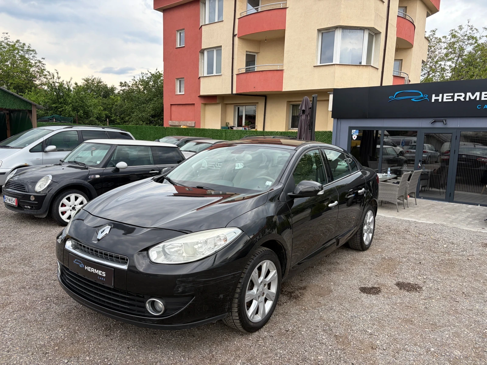 Renault Fluence, снимка 8 - Автомобили и джипове - 54546925